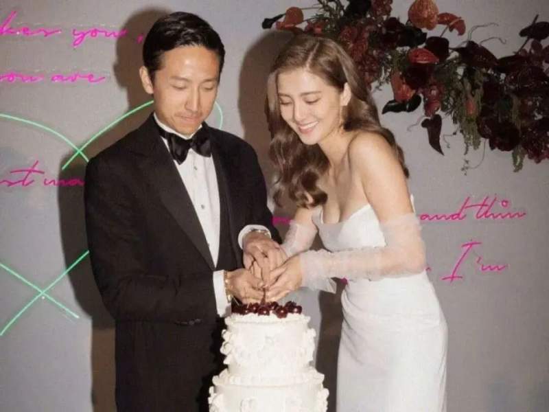 当年被骂惨的娱乐圈捞女,今年都翻身了