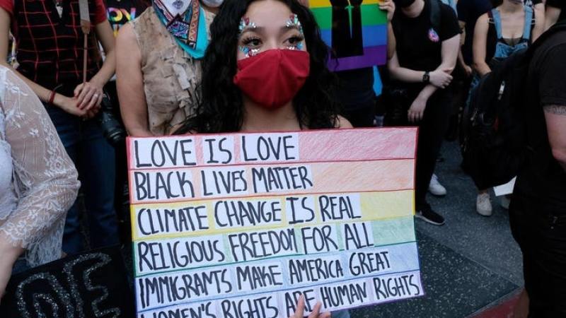 “这个议题不是我的，不属于我，我也不属于它”