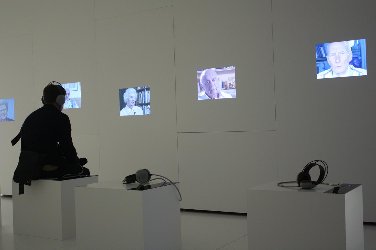 口述历史是让别人复述他们的人生