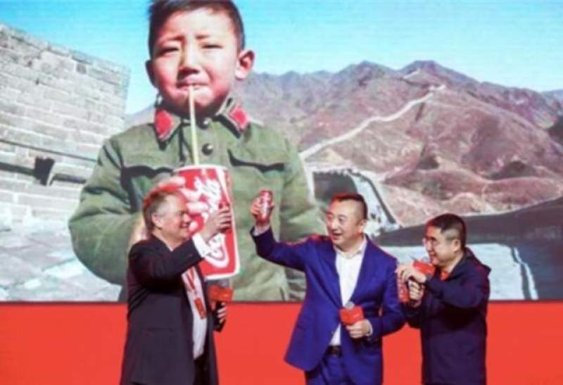 中粮总公司引进可口可乐被指责为卖国