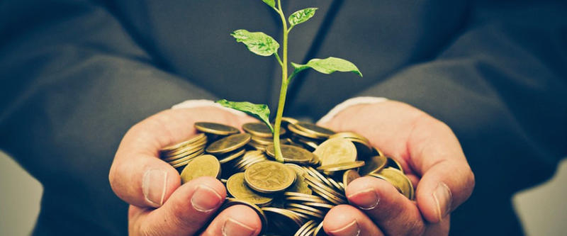 这代中国人经历了20年来最好的黄金时代，已经快忘了自己姓什么了。