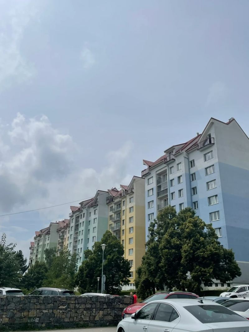 人在欧洲，不是通州