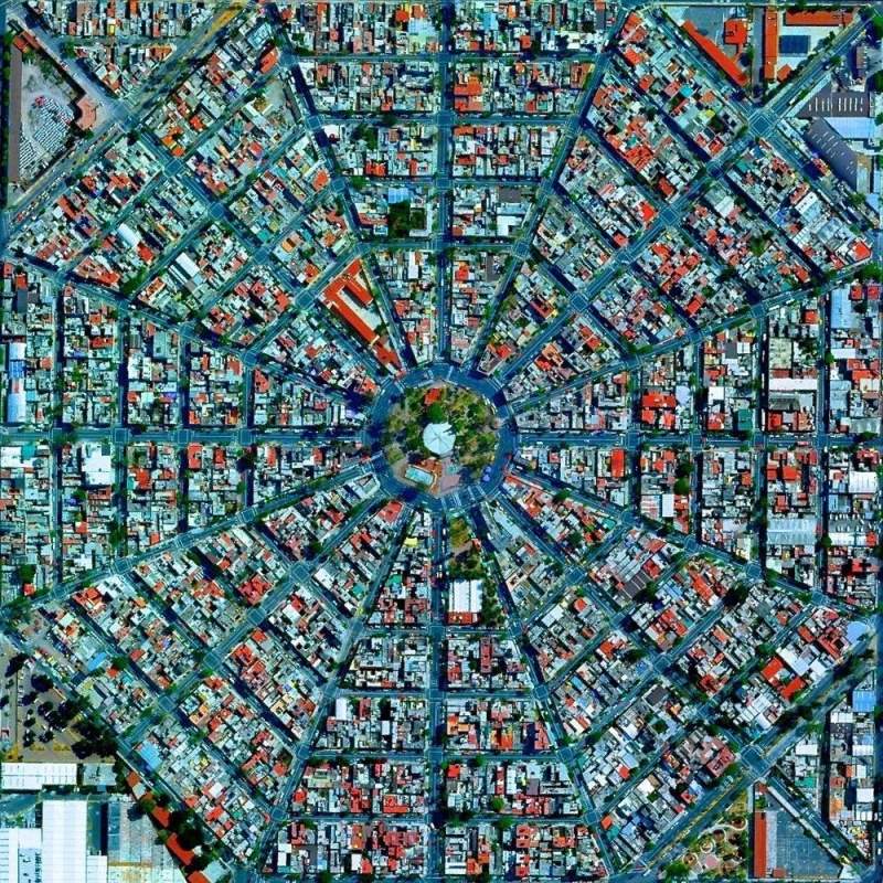 上帝视角下的伟大城镇