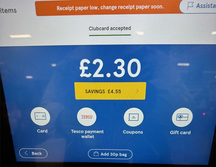 在Tesco被收银员松弛感震惊