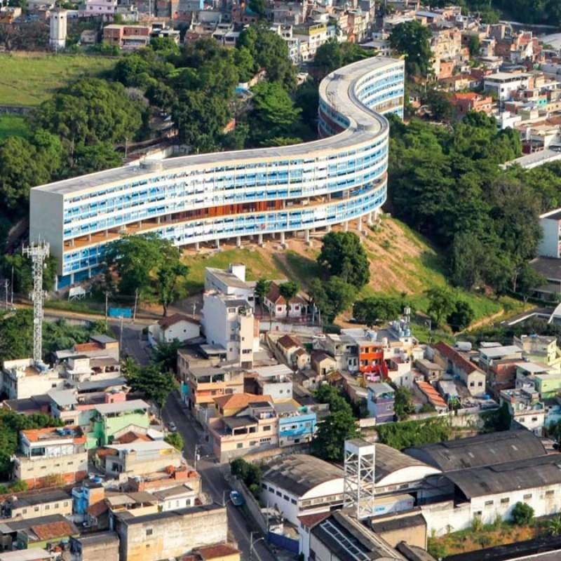 巨无霸现代主义住宅的轰然倒塌