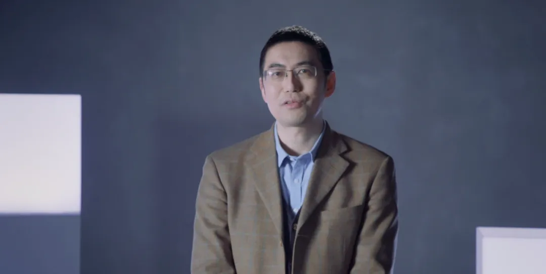 中国人民大学新闻学院教授刘海龙在人大新闻学院毕业典礼上的致辞演讲