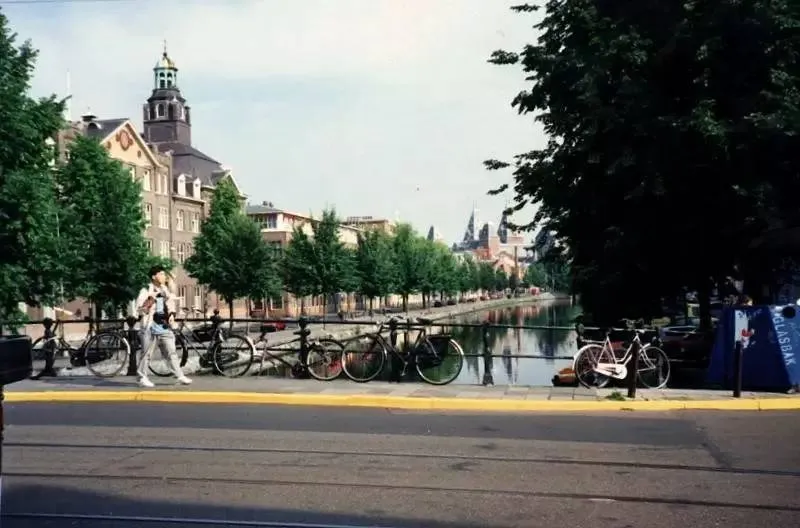 张铁志：以大麻咖啡馆、红灯区、同性婚姻为标志的荷兰现在怎么了