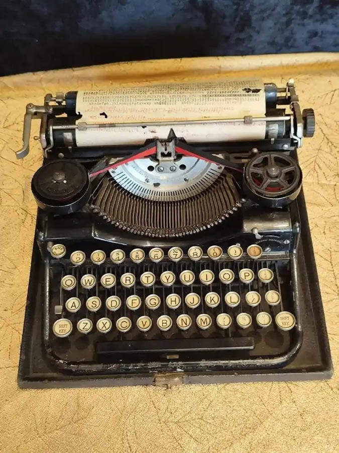 键盘的Enter键为什么会被翻译成“回车”