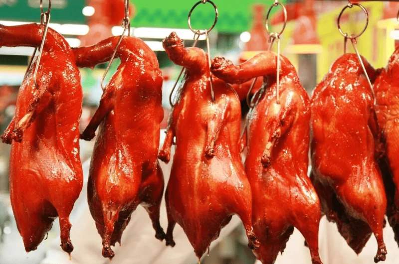 19块9一只的烤鸭，藏着中国全产业链的终极密码