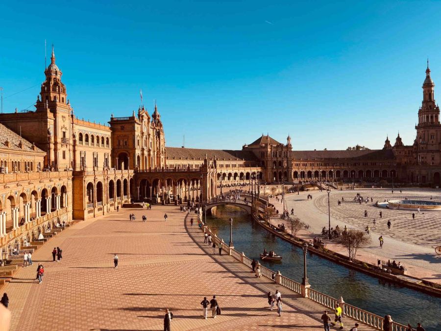 去之前期待不高,去之后巨惊艳的欧洲城市