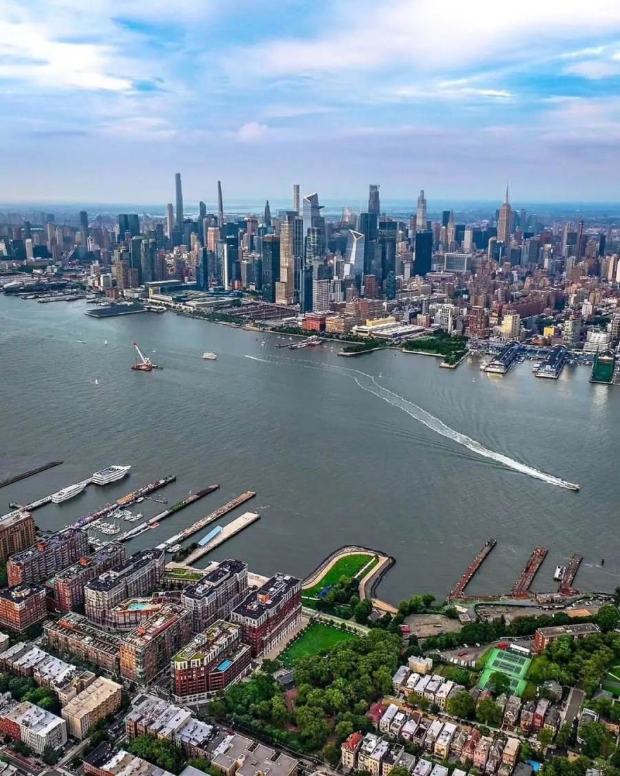 当我们在看纽约的时候