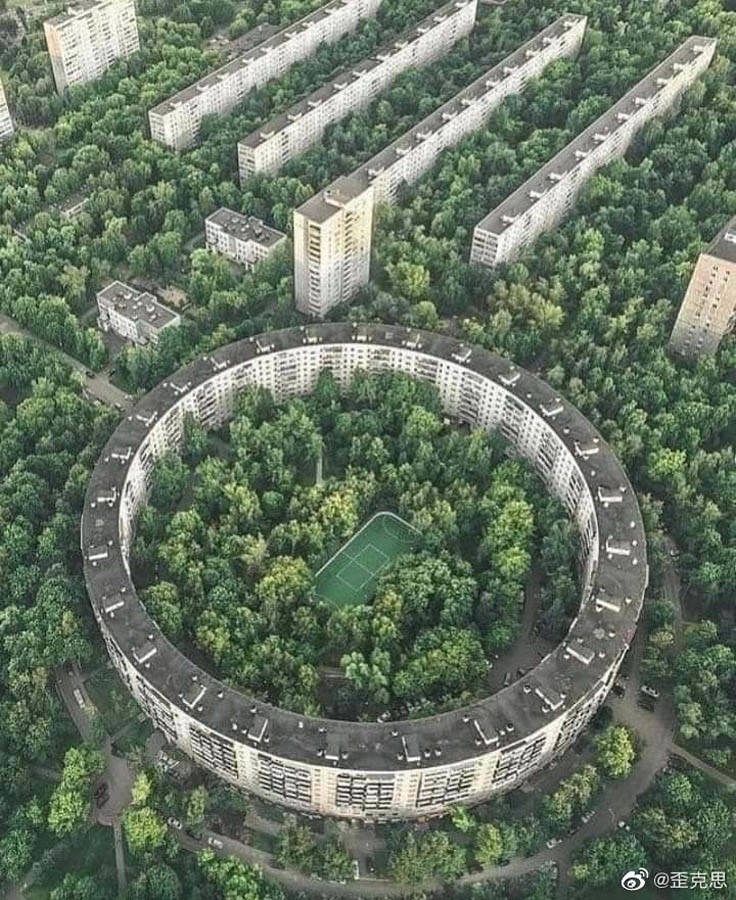 舒适的城市形态并不等同于中低层大绿地