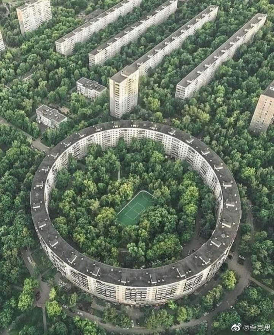 舒适的城市形态并不等同于中低层大绿地