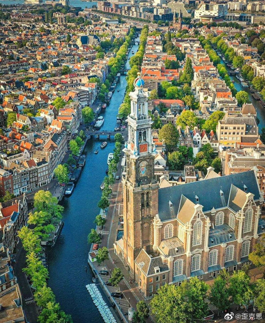 舒适的城市形态并不等同于中低层大绿地