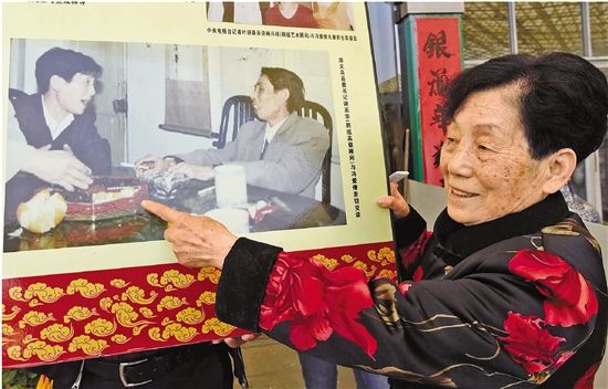 义乌改革起点：冯爱倩与谢高华的历史性对话